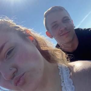 Meet your Posher, Delaney